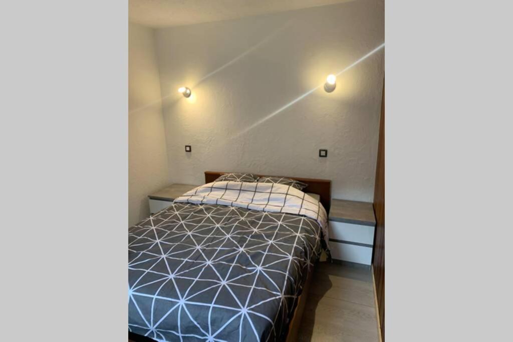 Superbe Appartement Avec Parking Gratuit Sur Place Bourg-Saint-Maurice Exteriör bild